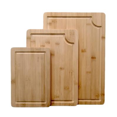 China Sustainable Large Chopper Kitchen Multifunctional Bamboo Chopping Plate for sale