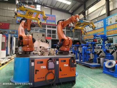 Cina L'industriale di asse della seconda mano 6 ha utilizzato il braccio robot del robot della saldatura a punti del braccio KUKA KR240R2900 in vendita