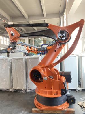 Cina Il pavimento di trasporto con palette di asse del robot quattro di PA di KUKA KR100-2 ha installato in vendita