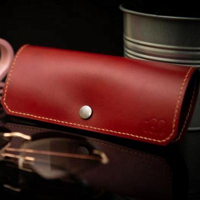 China Luxury Unisex Sunglasses Packaging Box Fashion Sunglasses Soft Case Glass Leather Case for sale