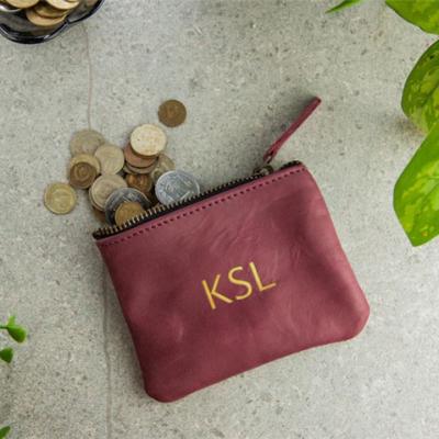 China ENGLAND STYLE Handmade Leather Coin Bag Vintage Design Free Engraving Pocket Mini Words Card Wallet Zipper Coin Purse for sale