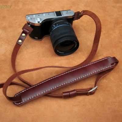 China Camera Neck Strap Dslr Unisex Genuine Leather Leather Wrist Strap for sale