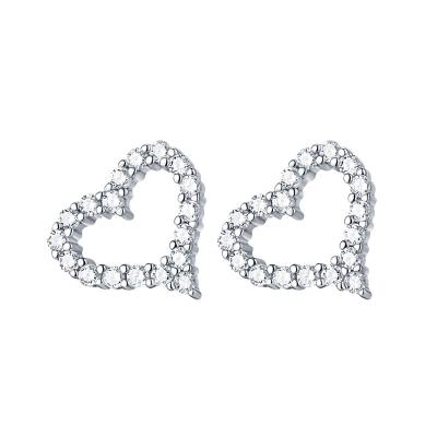 China Casual/Sporty New fashion trend Love S925 silver inlaid 5A zircon heart-shaped earrings Women's temperament earrings for sale