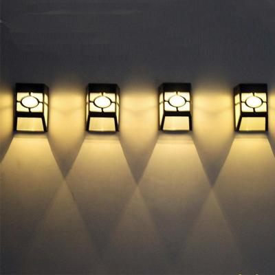 China Waterproof Garden Pathway Led Security Solar Light Outdoor Garden Solar Emergency Wall Light for sale