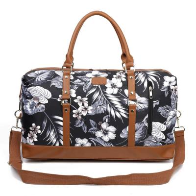 China Multifunctional Purpose Smell Proof Custom Sublimated Vintage Women Travel Duffel Bag for sale