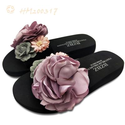 China HM200317 Lightweight Women Slide Sandals Flower EVA Wedge Platform Sandals Fashion Summer Shoes Ladies for sale