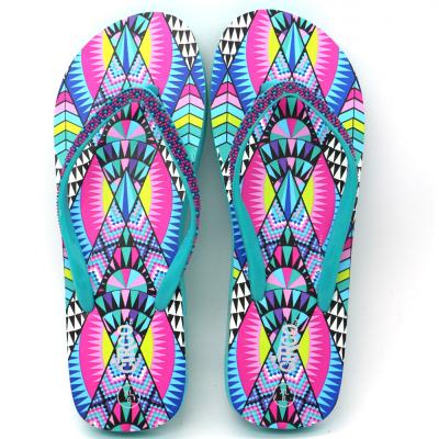 China CUSHIONING designer women slipper ladies sandal 2020 floor flip flops bling slippers in women flip flop for sale