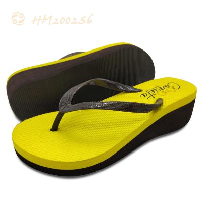 China HM200256 Wedge Platform Flip Flops Women Slippers Sandals High Heel Slippers Breathable Ladies for sale