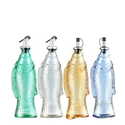 China Add Pepper Spot Color Fish Shaped Oil Bottles Glass Oil Jar Transparent Soy Sauce Vinegar Sealed Sesame Oil Bottle Kitchen Seasoning Bottle for sale