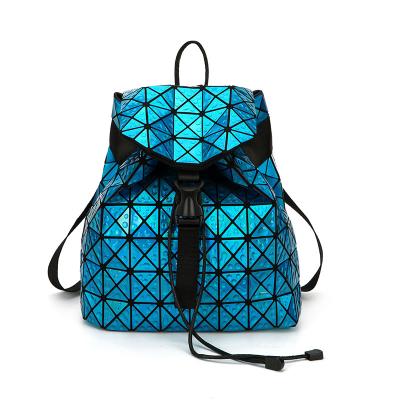 China Waterproof Luminous Women Backpacks Diamond Lattice Drawstring Backpacks Holographic Geometric School Backpack for sale