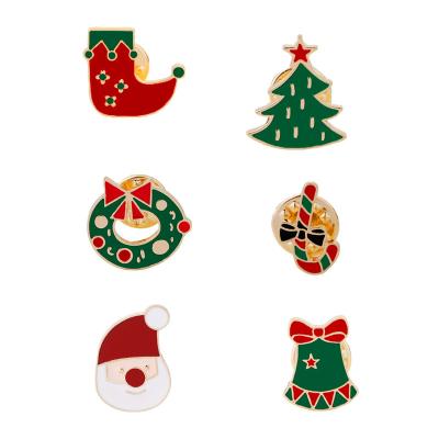 China Europe 2022 Gift Custom Christmas Badge Metal Lapel Magnetic Zinc Alloy Pins Opens Custom Christmas Enamels Metal Badges for sale