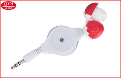 China Fashion Earbuds Reel Two Way Retractable Cable Strawberry Design for sale