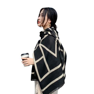 China Daily life double sided cashmere shawl winter scarf autumn and winter 2021 color matching cashmere scarf women new for sale