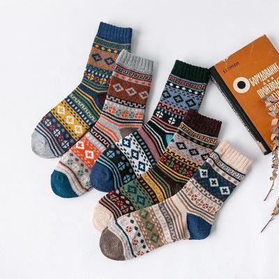 China Antibacterial Vintage Wool Warm Thick Crew Knitted Socks Factory Wholesale Custom Winter Women Socks Wool for sale