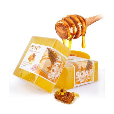 China Best Handmade Soap 100% Natural Natural Essential Oil Face Base Cleansing Whitening Soap Turmeric And Honey Soap for sale