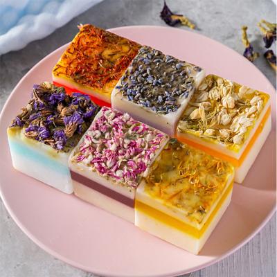 China Basic Cleansing Skin Whitening Natural Lavender Rose Bath Dry Flower Organic Soap Soap Mixed Essential Oils For Soap for sale