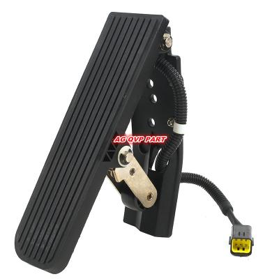 China Iron Cheap Price Electric Accelerator Pedal For Isuzu Truck Parts NKR94 NKR94 NKR55 4JB1CN Qinglin 100P 110810-PA01 110810PA01 for sale