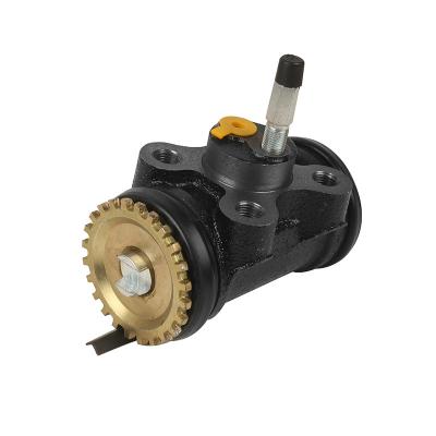 China brake cylinder rear brake cylinder rear right brake cylinder for isuzu fsr FRR 1-47600957-0 1476009570 Fsr for sale