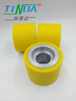 Cina Polyurethane resistente all'usura Ruota di gomma rotabile Superficie liscia per una lunga vita Core in acciaio inossidabile in vendita