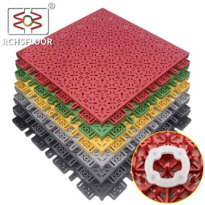 Chine Les carreaux sportifs modulaires en PP de 18 mm 595g/Pc à vendre