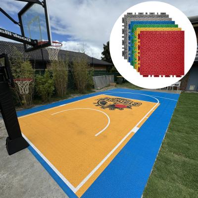 Chine Pvc en vinyle Pp en interlocking Sport Pickleball Carreaux de plancher de demi-cour de basket-ball en plein air Plancher de cour de basket-ball à vendre