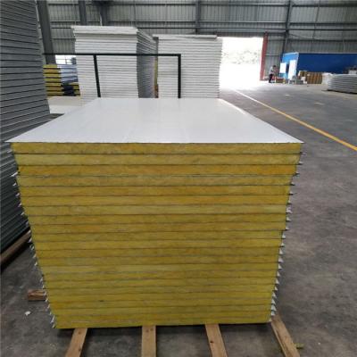 China embossing glass wool sandwich panel 1150-50-0.426mm with 35kg for worker camp for sale