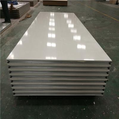 China fireproof 22kg /m2 handmade mgo sandwich panel with 50mm used for clean room for sale