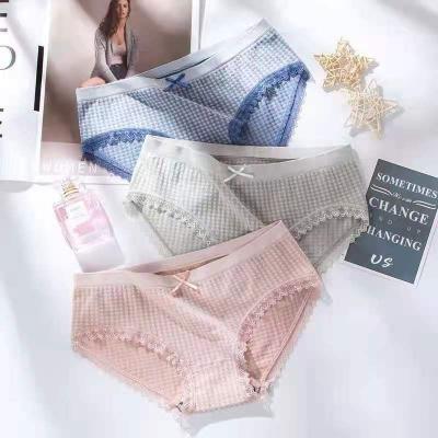 China Wholesale Antibacterial Seamless Women's Mid Waist Underwear Panties Ladies Panties Plus Size Women's Panties for sale