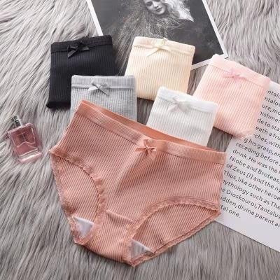 China Mid Waisted Antibacterial Antibacterial Women's Lace Plus Size Cotton Underwear Full Coverage Soft Breathable Stretch Briefs Ladies Panties for sale