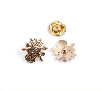 China 2022 Quality Doll Clothes Zinc Alloy Unique Guaranteed Unique Colorful Brooch Pin for sale