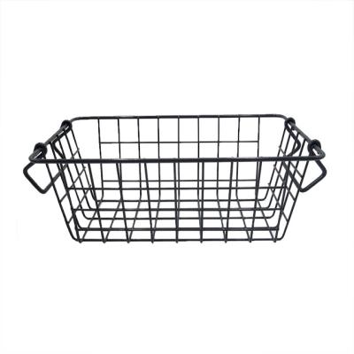 China Sundries OEM Customized Wire Metal Storage Racks Wire Baskets Fruit Basket for sale