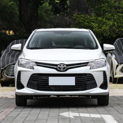 China 2022 Auto de Passagiersvoertuigen 82kw 8 Snelheid CVT van FAW Toyota Vios 1.5L Te koop