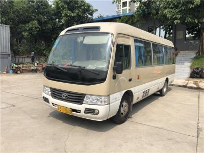 China Bus 23 Zetels 2014 van de motor2.7l 113kw Toyota Onderlegger voor glazen Gebruikte Passagier Te koop