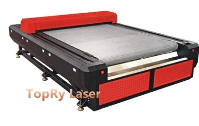 China Roll Batch Leather Auto Conveyor Feeding CO2 Laser Cutting/Engraving Machine (JM2513M) for sale