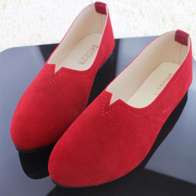 China Low Cheap Flat Price Plus Size PU Leather Flat Women Fashion Casual Ladies Shoes Flat Slip On Loafer Shoes For Women for sale