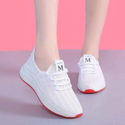 China CUSHIONING Factory Fashion Cheap White Ladies Shoes Feminine Sneakers Women Sport Shoes Running Walking Sneakers Breathable Sports Shoes for sale