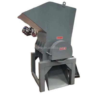 China Recycled Plastic Industry PVC Plastic Crusher Shredder Machine Granulating Recycling Granulator Machine Plastic Bottle Crusher Machine for sale