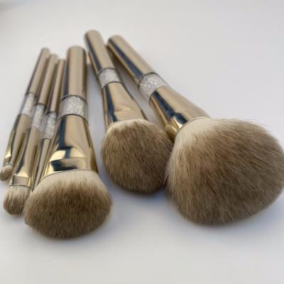 China Angular Blush 2021 New Hot Retail Wooden High Quality Handle Professional Vegan Makeup Brush Set for sale