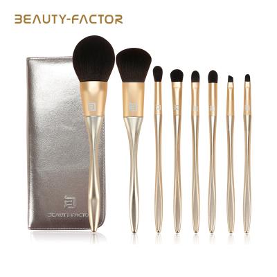 China Wholesale Custom Smudge Brush 8Pcs/Box Gold Kabuki Blend Blush Vegan Makeup Set Brush for sale