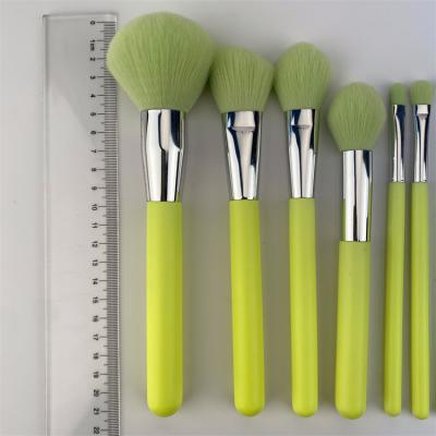 China Angular Blush Professional Free Sample Custom Logo High Quality Super Soft 6Pcs Green Handle Makeup Brush Set for sale