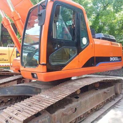 China Baja hora Doosan excavadora de 15 toneladas 118HP motor 30000KG peso de la máquina en venta