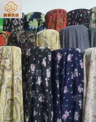 China Good Wholesale Cheap Price Organic 100% Polyester Chiffon Print Stock Fabric for sale