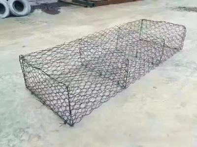 Cina Casella di gabioni galvanizzati immersi a caldo / casella di gabioni rivestiti in PVC / materasso di gabioni in vendita