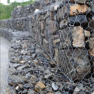 Cina Facile installazione Muro di sostegno galvanizzato a caldo con maglia esagonale Gabion Basket 2*1*1 in vendita