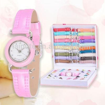 China Fashionable Girls Day/Date Interchangeable Strap And Bezels Watch Gift Set Ladies Watch for sale