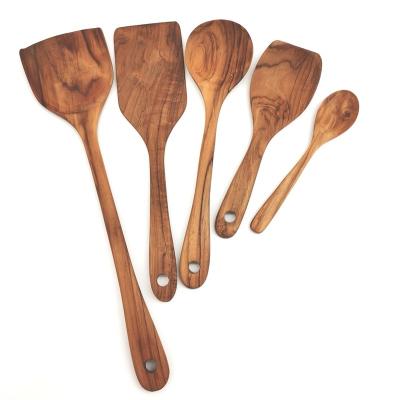 China Sustainable 5 Pcs Cookware Utensil Wooden Turner Spoon Set Kitchen Accessories for sale