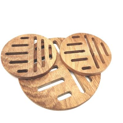 China Viable Wholesale Wooden Waterproof Cup Holder Coaster Set With Round Countertop Custom Eco Friendly Plaid HolderNew Design for sale