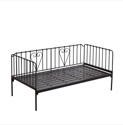 China Modern China Cheap Prices Metal Wrought Iron Bed Metal Bed Retro Sells Cheap Folding Bed Iron for sale