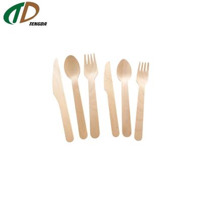 China Restaurant Tableware Party Biodegradable Cake Wooden Cutlery Set Spoon Fork Knife Disposable Wooden Set for sale