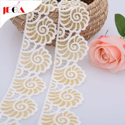 China Who respects the environment; Professional Water Soluble Embroidered Fashion Laces Trim for sale